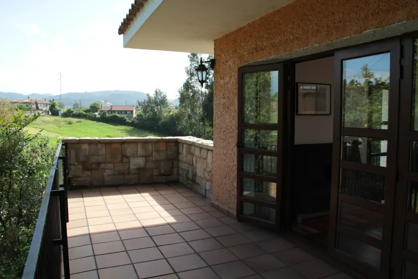 Sierra Pulide Apartamentos - Image 1