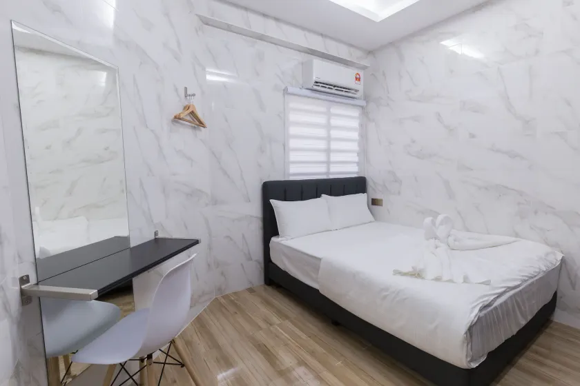 Lee Luxury Home USM Penang - Image 1