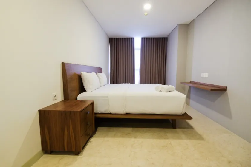 Best Choice Modern 2BR L'Avenue Apartment By Travelio - Rum