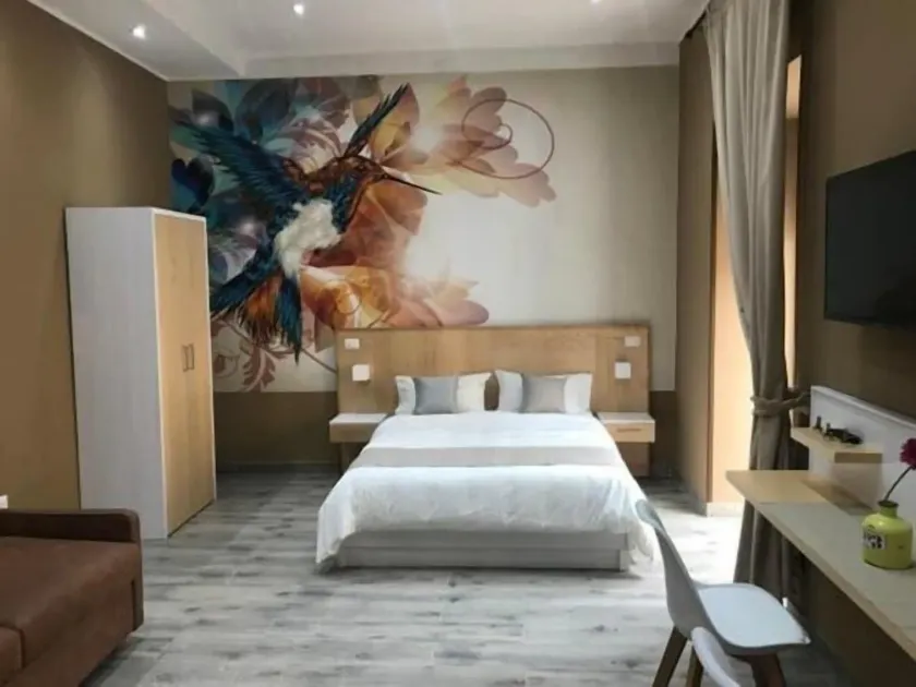 Parthenope Rooms - Image 1