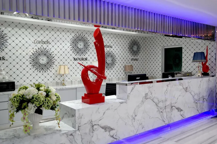 Top High Airport Link Hotel, Bangkok - Reception