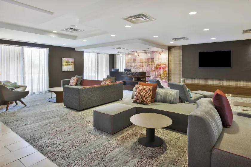 Courtyard by Marriott Somerset - Image 1