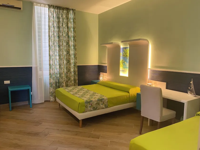 Room-exclusive Room "tramontana Room" - - Image 1