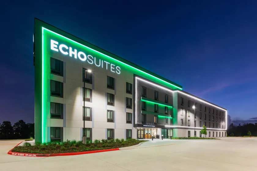 ECHO Suites Extended Stay by Wyndham Houston Pasadena Fwy Pl - Image 1