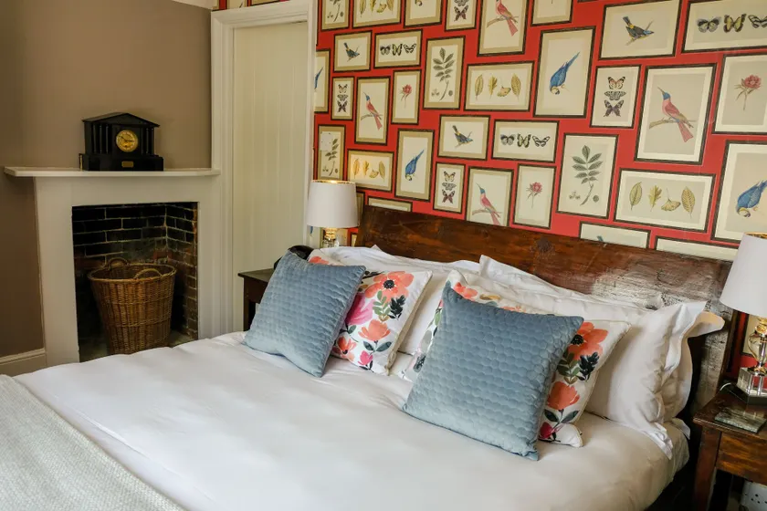 The Peat Spade Inn - Image 1