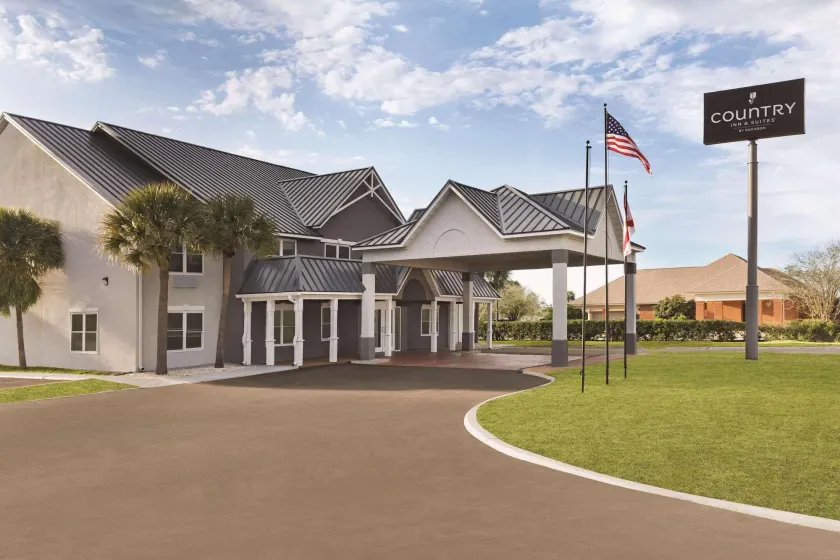 Country Inn & Suites by Radisson, Panama City, FL - Image 1
