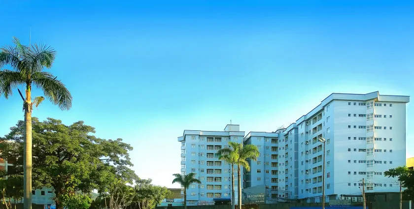 La Fontaine Residencial Aparthotel - Image 1
