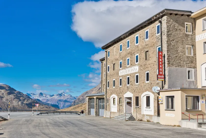 Hotel Bernina Hospiz - Image 1