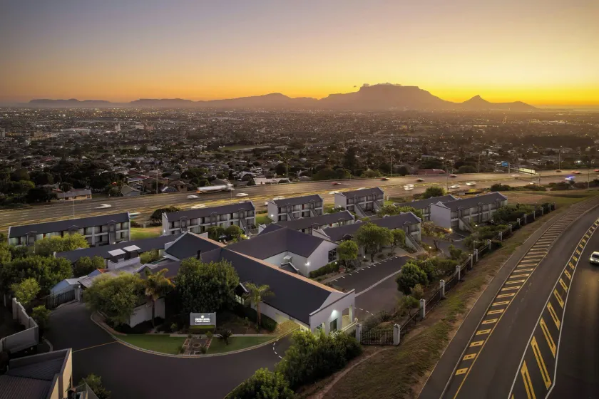Protea Hotel by Marriott Cape Town Tyger Valley - Image 1