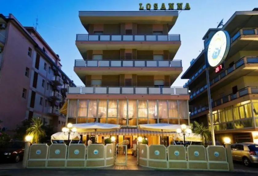 Hotel Losanna Cervia - Image 1
