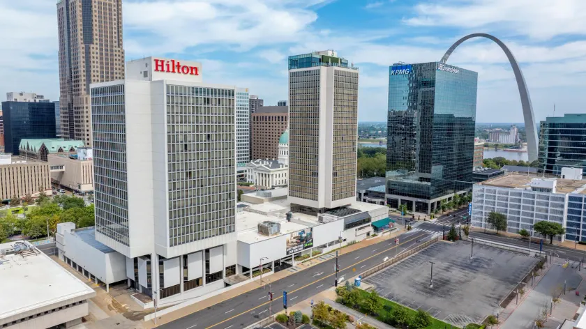 Hilton St. Louis at the Ballpark - Image 1