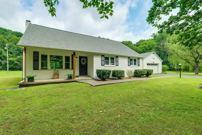 Alleghany Cottage for Fall Fishing & Foliage - Image 1