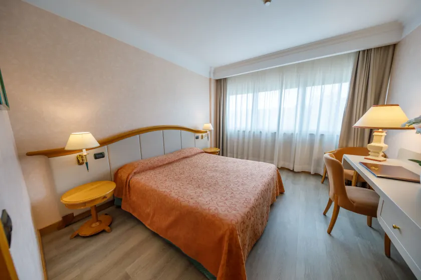 Perugia Plaza Hotel - Image 1