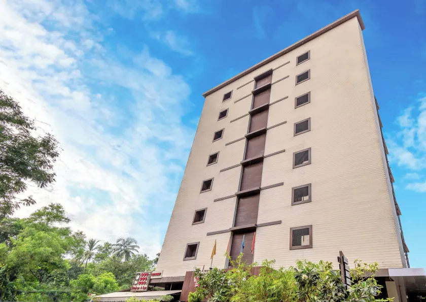 Hotel Oriental Aster - Mumbai International Airport - Image 1