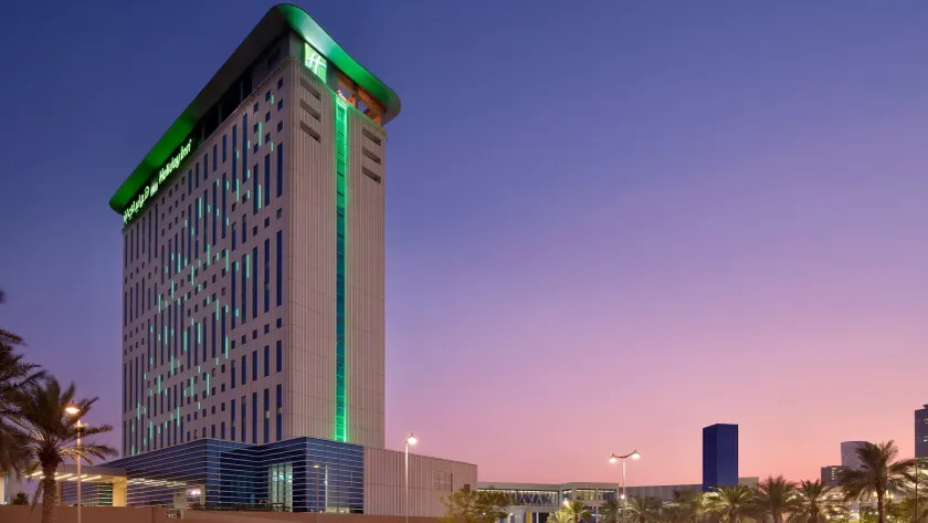 Holiday Inn & Suites - Dubai Festival City by IHG - Image 1