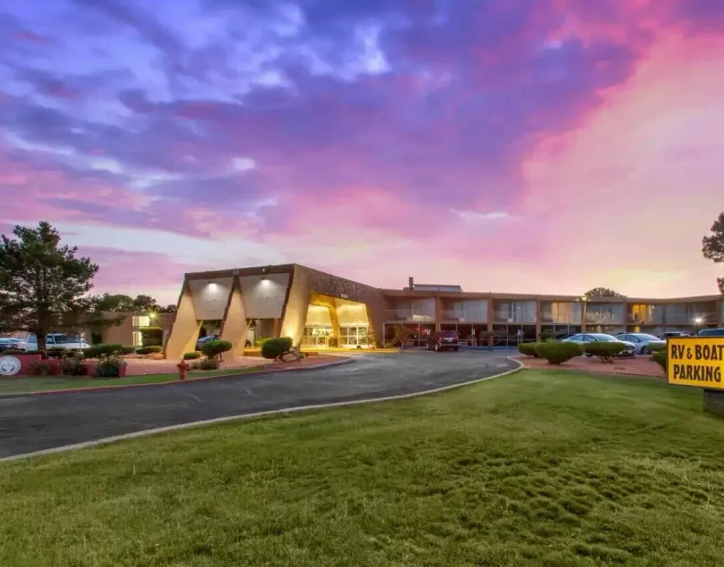 Scenic View Inn - Lake Powell - Page AZ - Image 1
