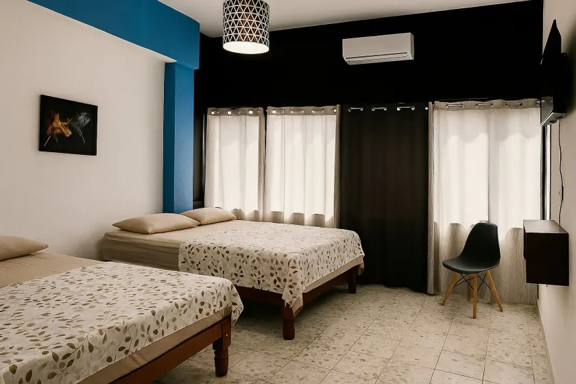 Hospedaje Casa Velaz - Image 1