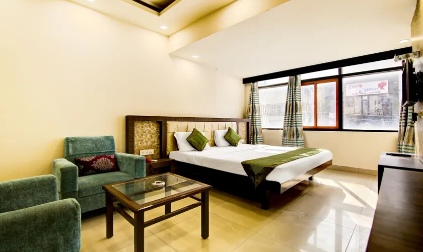 Hotel Solitaire - Image 1