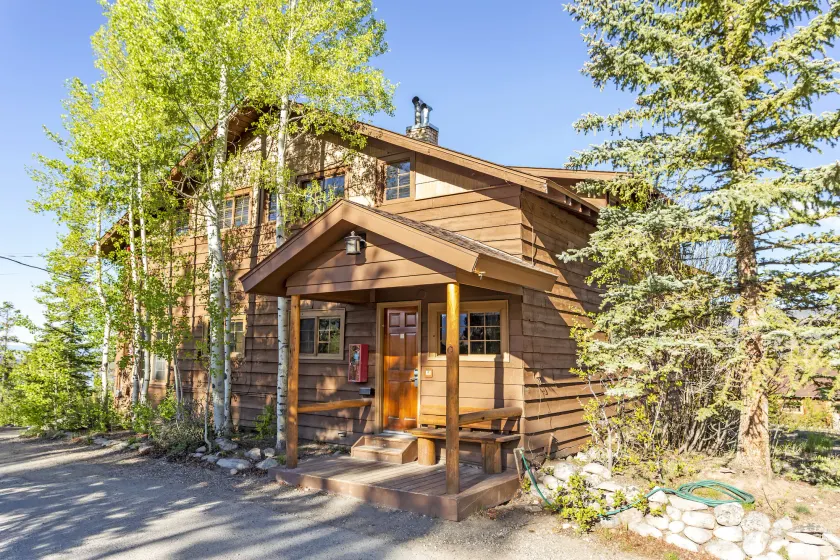 Grand Lake Lodge - Image 1