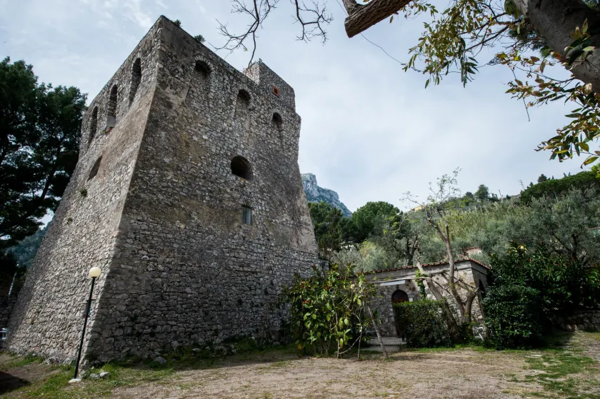 Torre Turbolo Apartments - Image 1
