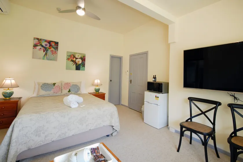 Riverview Boutique Motel - Image 1