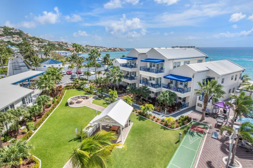 Hilton Vacation Club Flamingo Beach St. Maarten - Image 1