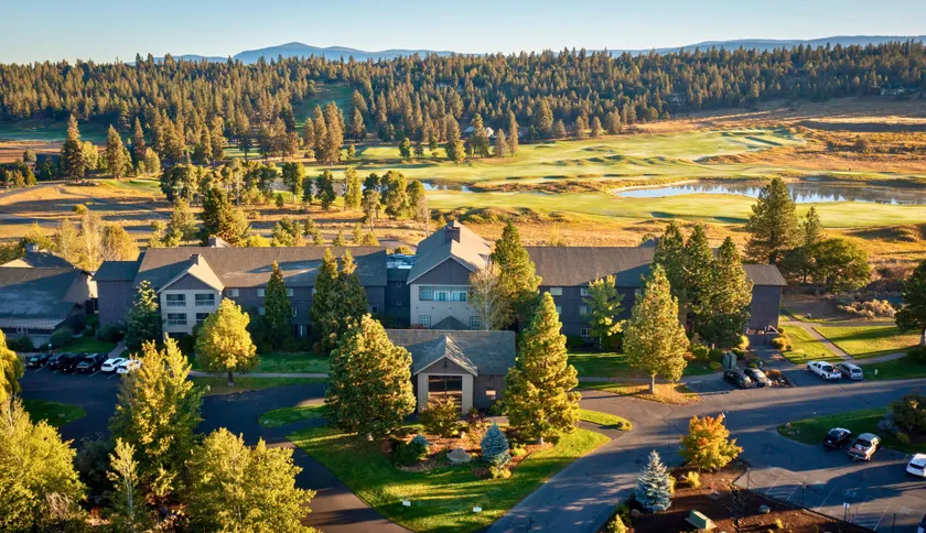 Running Y Resort - Image 1