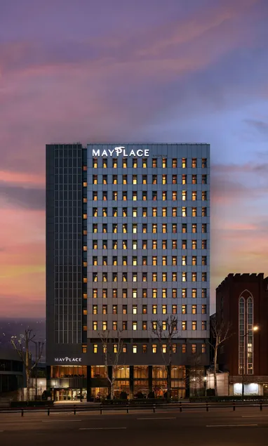 Mayplace Hotel - Image 1