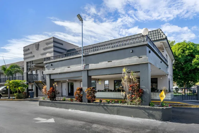 Rodeway Inn Clearwater-Dunedin - Image 1