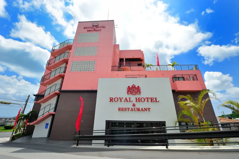 Royal Hotel - Image 1