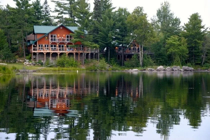 Sunny Rock Bed & Breakfast - Image 1
