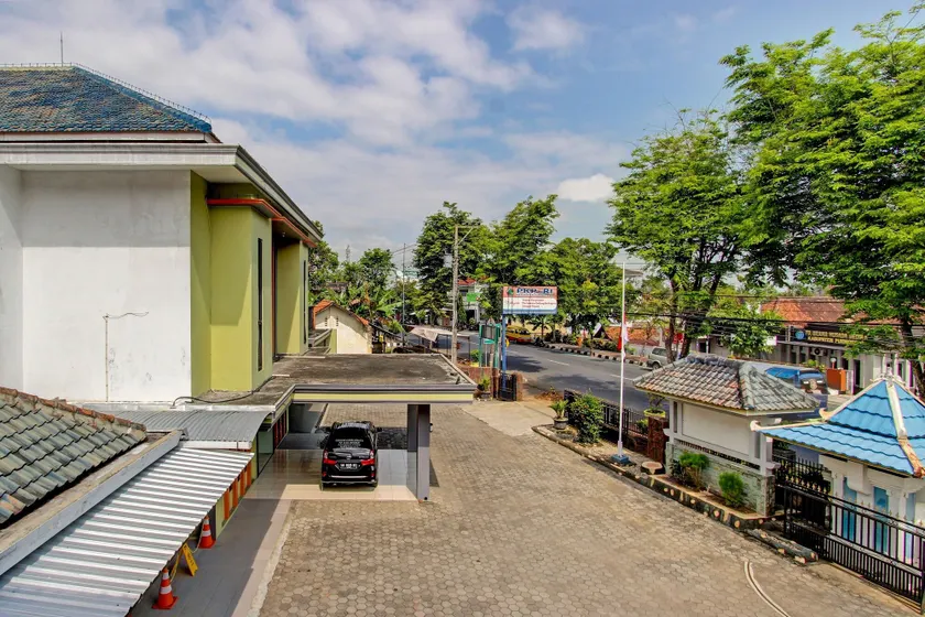 Hotel O Wisma Pkpri Purworejo - Image 1