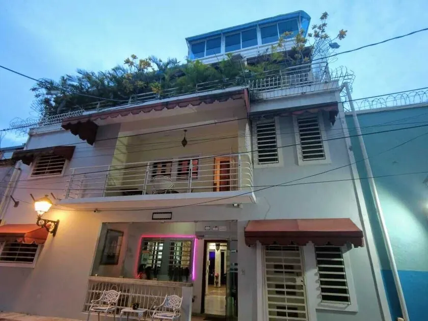 Hotel Aluge - Image 1
