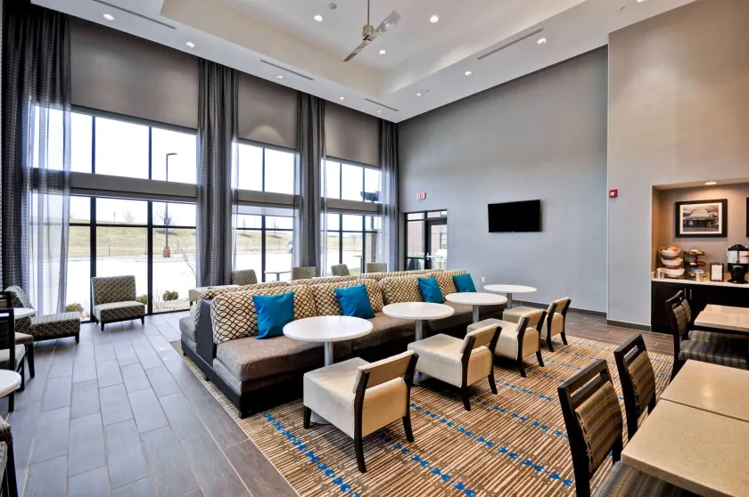 Homewood Suites by Hilton Cincinnati/West Chester - Hall