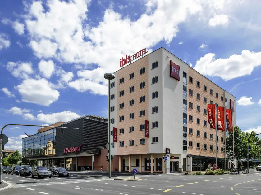 ibis Hotel Würzburg City - Image 1
