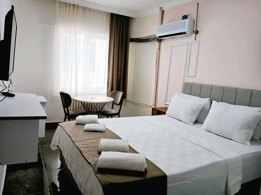 Varna Hotel - Image 1