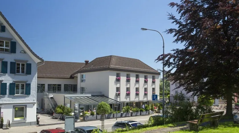 Hotel Hecht - Image 1