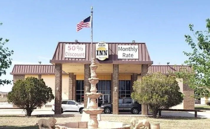 West Texas Inn & Suites with Kitchenette - Image 1