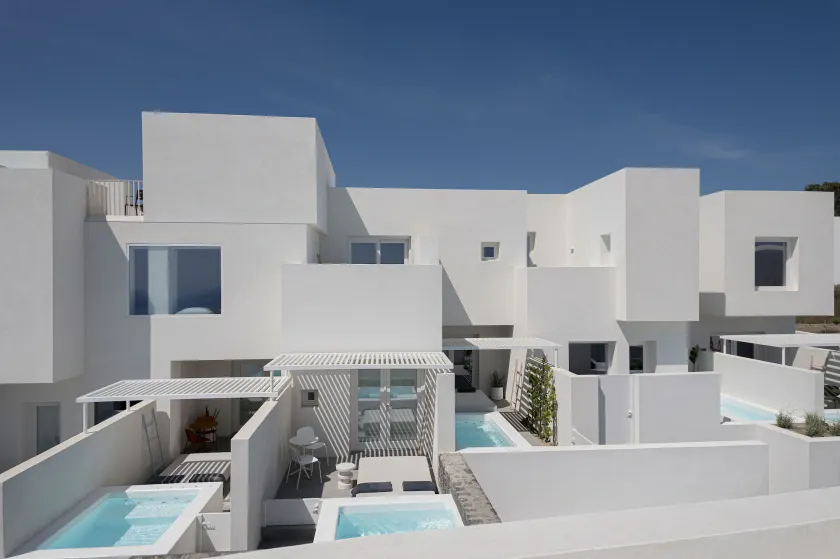 Neo Suites - Image 1