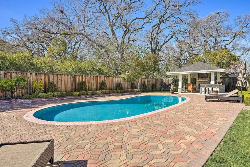 Pleasant Hill Studio w/ Pool & Hot Tub Access - Image 1