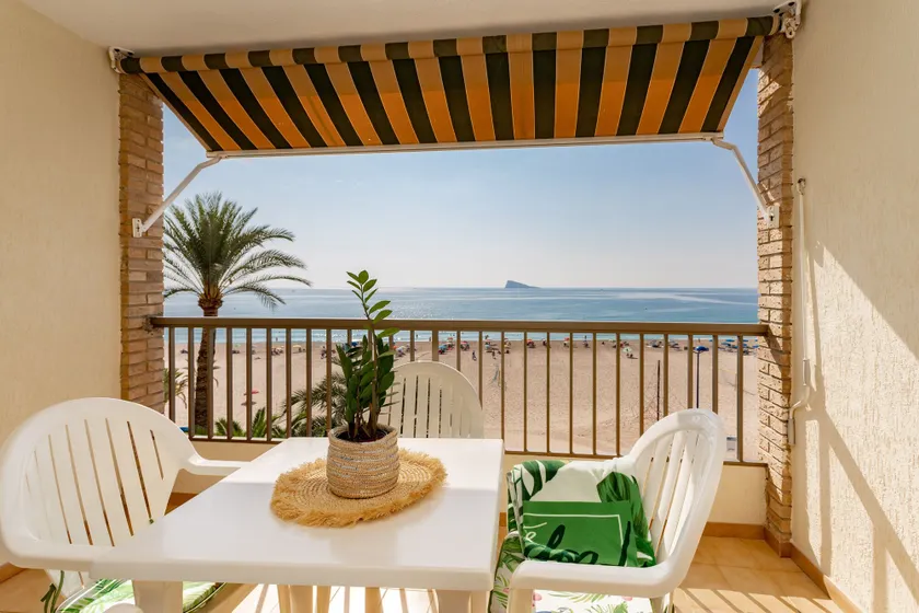 Apartamentos María Cristina Beach - Image 1