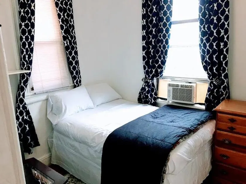 Cozy apt in WEST NY, NEW JERSEY, at 2 bloks from bus stop-15 minutes 2NY 7MINUTES VIA NYWATERWAY FERRY-BETTER CAN'T BE!! - Image 1