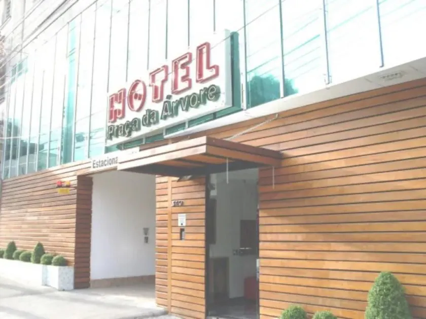 Hotel Praça da Árvore - São Paulo Expo - Image 1