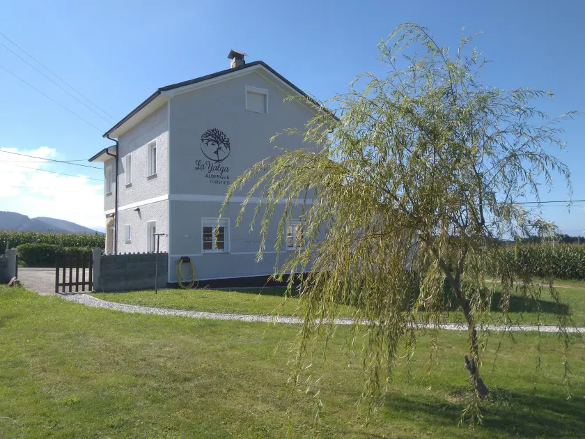 Albergue "La Yalga" - Image 1