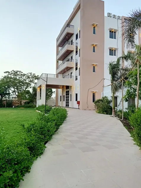 Sun Stone Hotel & Club - Jawai - Image 1
