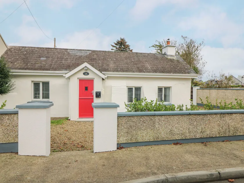 Bayside Cottage - Image 1