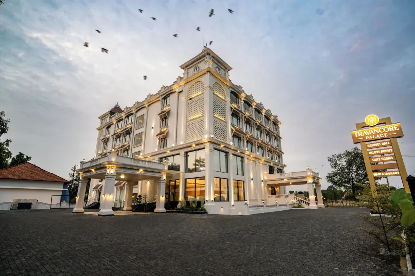 Travancore Palace, Cochin - Image 1