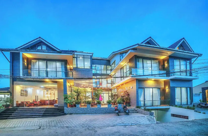  Mega Sky Dalat Hotel - Image 1