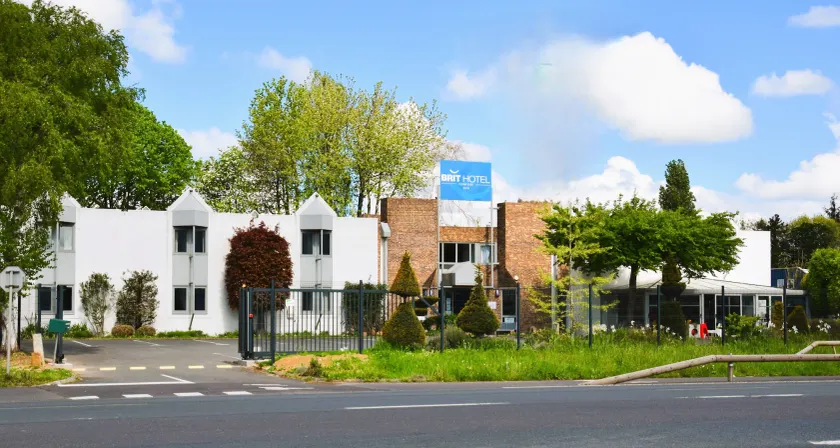 BRIT HOTEL Caen Hérouville - Image 1