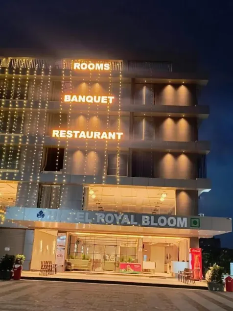 Hotel Royal Bloom - Image 1
